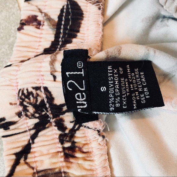 ❋ SHORTS ❋ - Picture 6 of 8